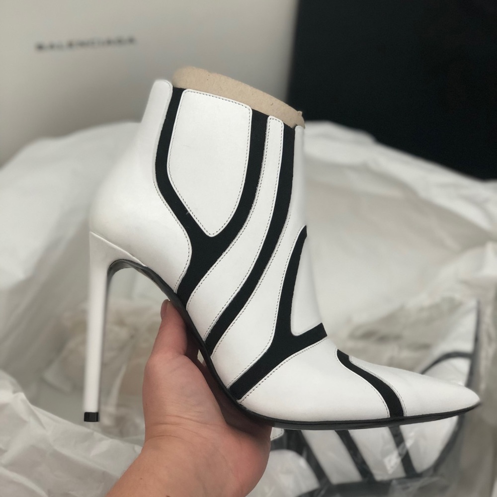 BALENCIAGA leather boots